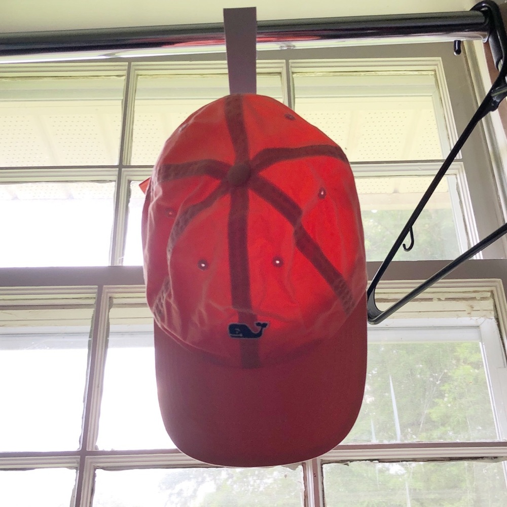 VINEYARD VINES CORAL HAT